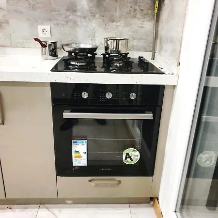 Cozy Flat With Garden West Of Διαμέρισμα *